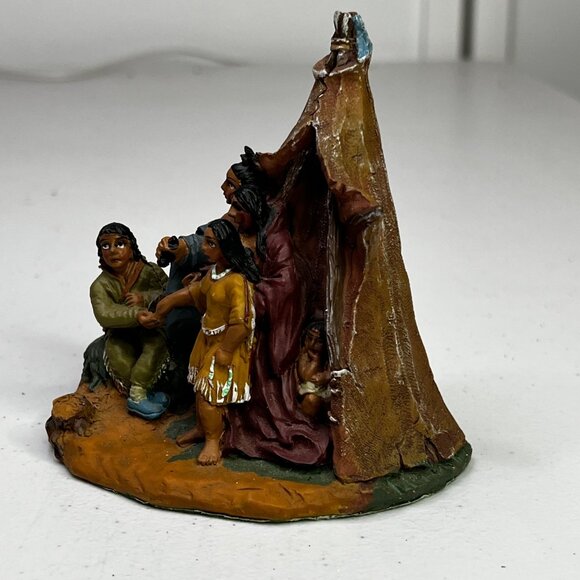 Vintage Native American Family & Teepee Resin Figurine - Picture 2 of 7